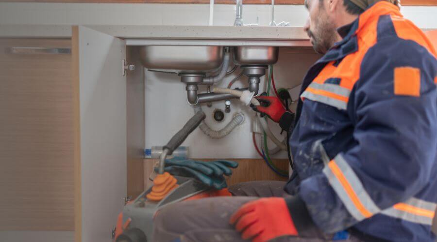 Professional slab leak plumber services in Van Vleck, TX
